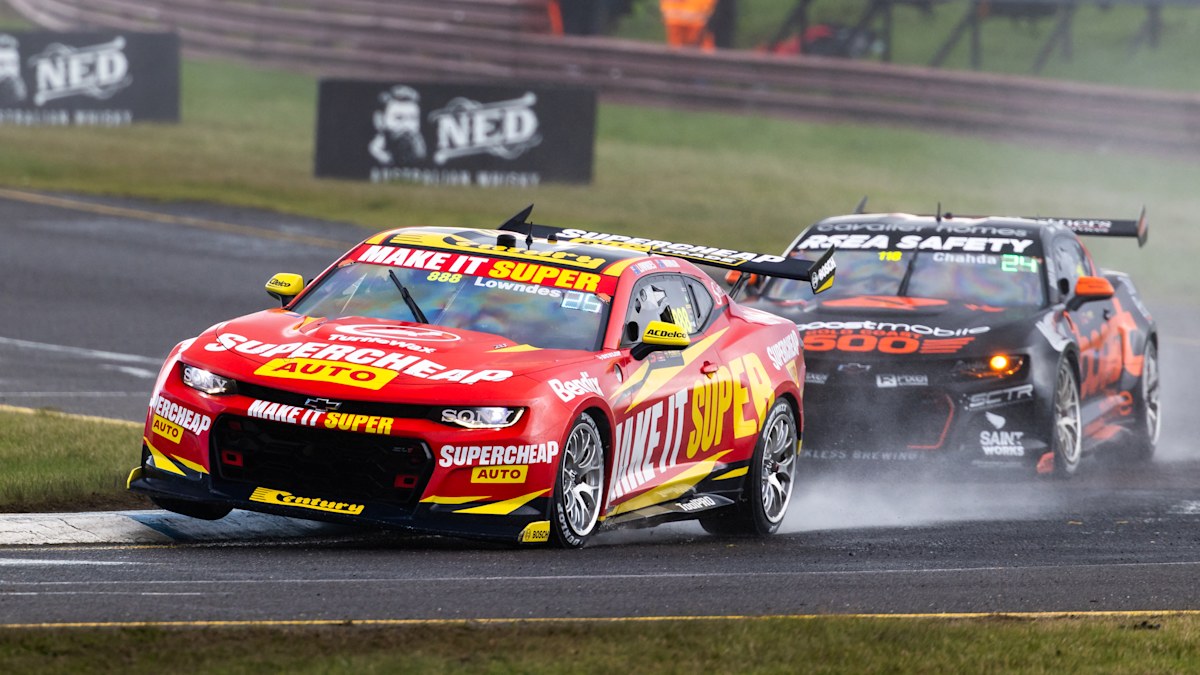 Outgoing Supercars boss worried for sport's future