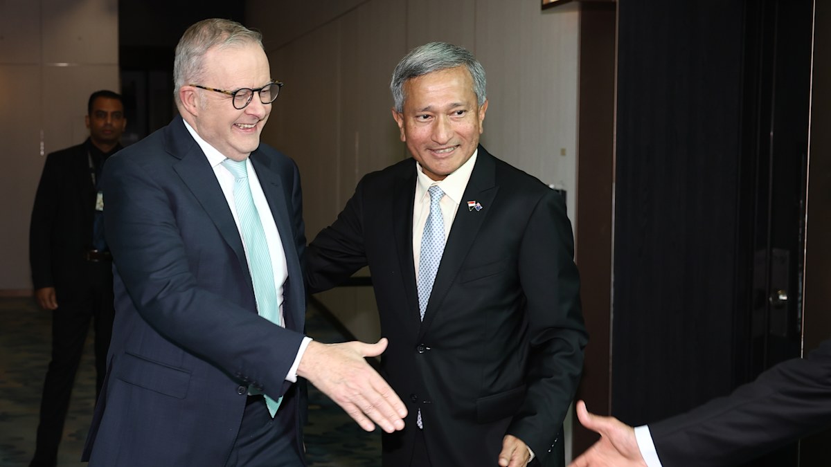 Australia oil crisis: Prime Minister Anthony Albanese lands in ...