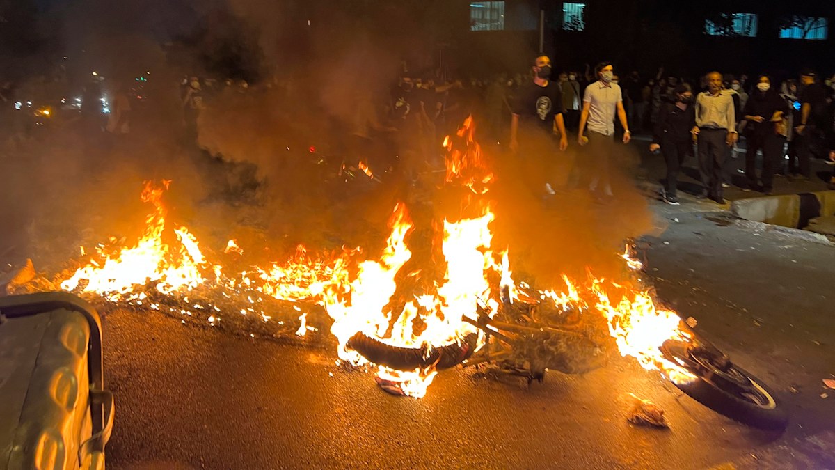 Protests sweep Iran after death of woman arrested by morality police ...
