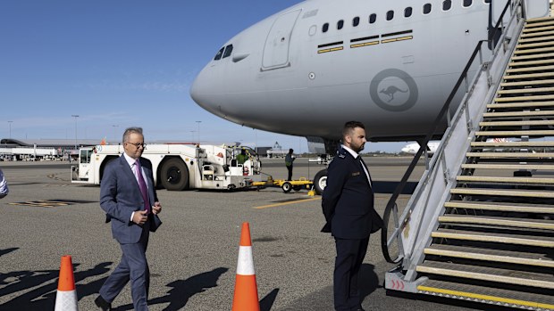 Prime Minister Anthony Albanese boards a plane for his visit to India, at Perth Airport on Wednesday 8 March 2023.
