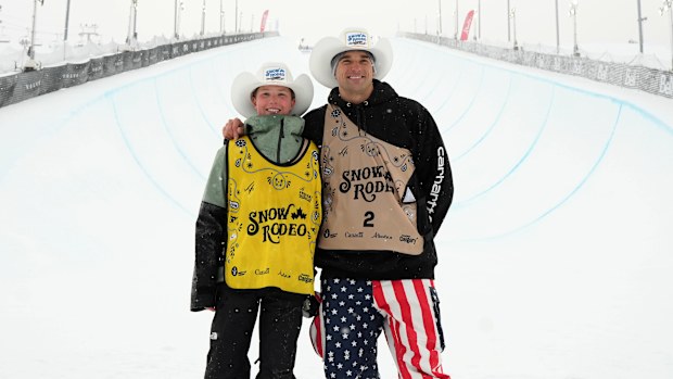 Indra Brown and Nick Goepper stand together after winning the freeski halfpipe events.