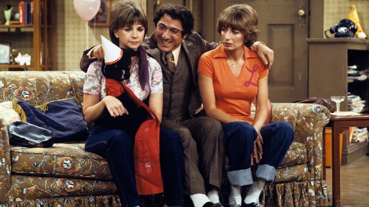 Laverne & Shirley actor Eddie Mekka dies, aged 69 | Nine.com.au