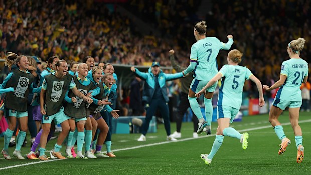 Steph Catley (3rdR) of Australia celebrates with teammates after scoring her team's fourth goal during the FIFA Women's World Cup Australia & New Zealand 2023 Group B match between Canada and Australia at Melbourne Rectangular Stadium on July 31, 2023 in Melbourne / Naarm, Australia. (Photo by Cameron Spencer/Getty Images)