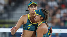 Taliqua Clancy and Mariafe Artacho del Solar during the bronze match.