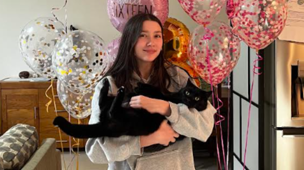 When Sarah's cat went missing, and she received a message from somebody claiming to have seen her, she was hopeful.