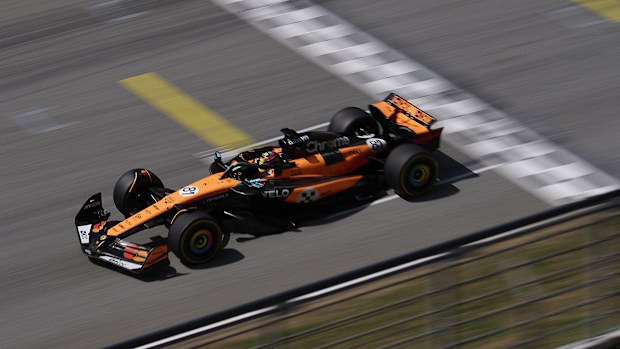 Oscar Piastri of the McLaren Formula 1 Team drives the MCL39 during the Formula One Spanish Grand Prix 2025 at the Circuit of Catalunya, in Barcelona, Spain on June 1, 2025. (Photo by Pablo Morano/Anadolu via Getty Images)
