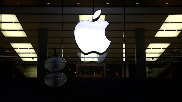 Apple 