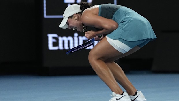 Madison Keys lets out a scream after defeating Iga Swiatek in the semi-finals at the Australian Open.