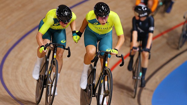 Annette Edmondson and Georgia Baker in the Madison.