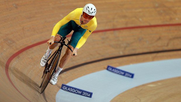 Bobridge winning Gold in the Men's 4000m Individual Pursuit.