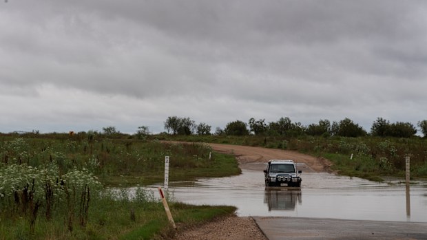 Millie Creek flooding, Millie, south of Moree. Northern Tablelands are expected to receive a month's rain in one day. 11th November 2021 Photo Louise Kennerley