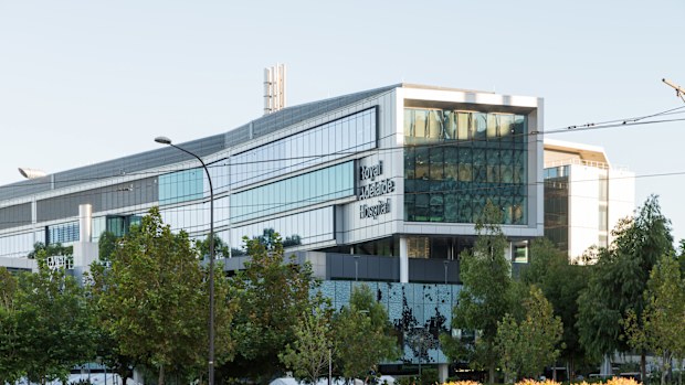 South Australian Deputy State Coroner Ian White has delivered his findings into the death of Broken Hill man Dennis Charles Jackson at Royal Adelaide Hospital.