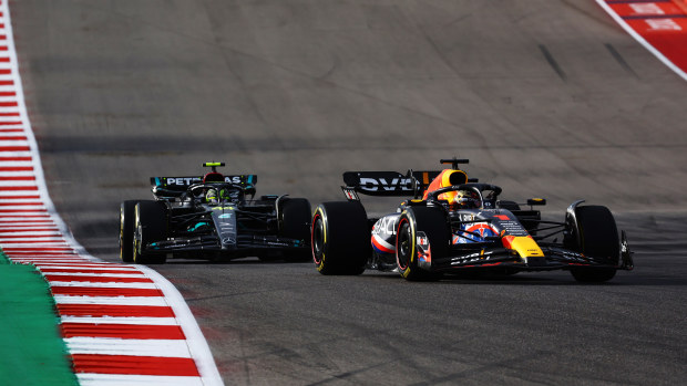 Max Verstappen of the Netherlands driving the (1) Oracle Red Bull Racing RB19 leads Lewis Hamilton of Great Britain driving the (44) Mercedes AMG Petronas F1 Team W14 during the Sprint ahead of the F1 Grand Prix of United States at Circuit of The Americas on October 21, 2023 in Austin, Texas. (Photo by Mark Thompson/Getty Images)