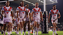 WOLLONGONG, AUSTRALIA - APRIL 10: The Dragons walk off the field at half time during the round six NRL match between St George Illawarra Dragons and Manly Sea Eagles at WIN Stadium, on April 10, 2026, in Wollongong, Australia. (Photo by Mark Metcalfe/Getty Images)
