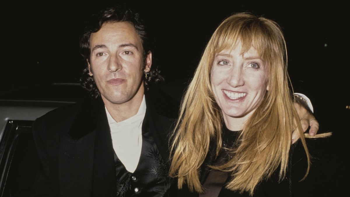 Bruce Springsteen's wife Patti Scialfa: Relationship timeline, affair ...