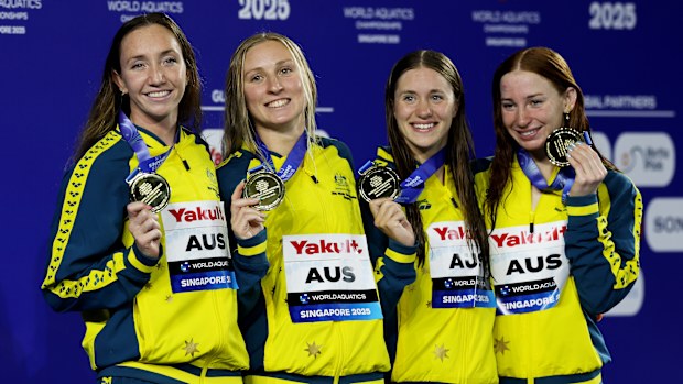 Gold medallists Lani Pallister, Jamie Perkins, Brittany Castelluzzo and Mollie O'Callaghan.
