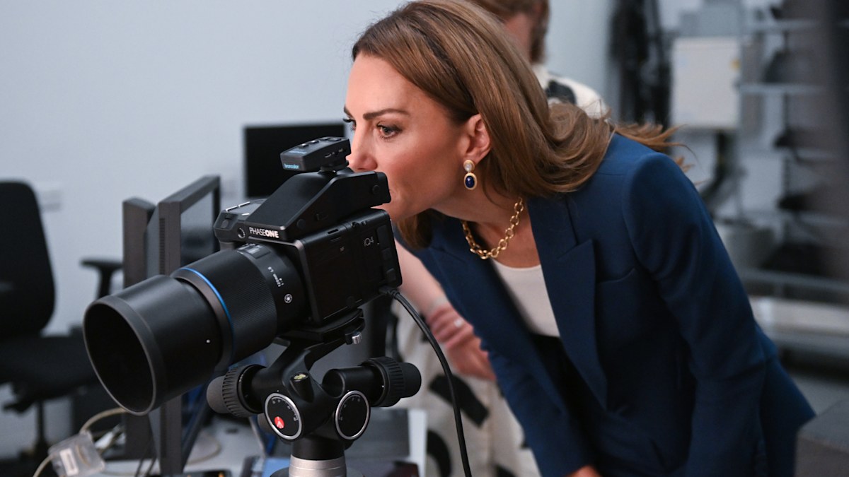 Kate Middleton Princess of Wales surprises public during tour of new V ...