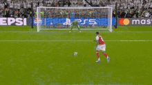 Arsenal penalty looper