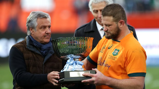 James Slipper of Australia receives a trophy at Estadio Malvinas Argentinas.