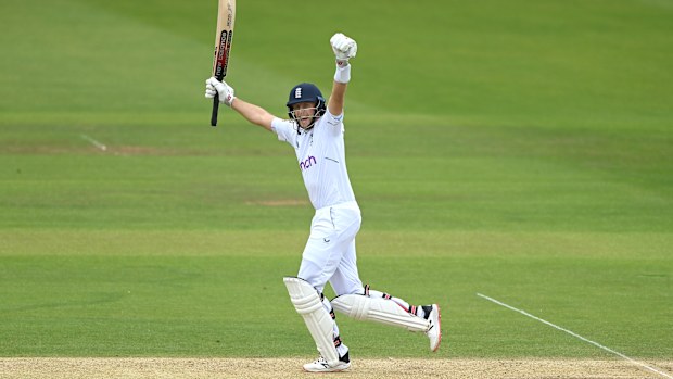 England's Joe Root celebrates after scoring the winning runs against New Zealand.