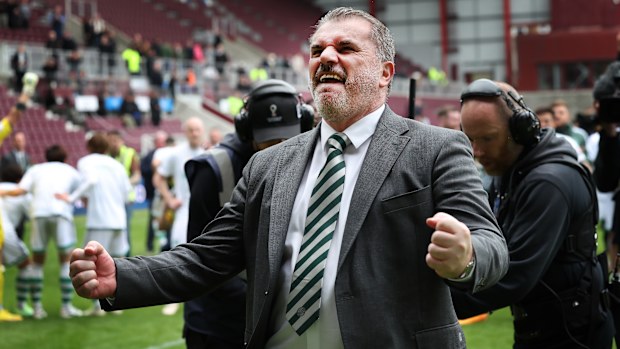 Angelos Postecoglou, Manager of Celtic, celebrates after winning the Cinch Scottish Premiership following the match between Heart of Midlothian and Celtic FC at Tynecastle Park on May 07, 2023 in Edinburgh, Scotland. (Photo by Ian MacNicol/Getty Images)
