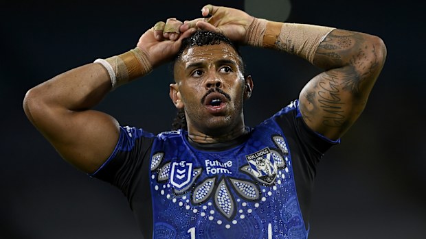 Josh Addo-Carr in action for the Bulldogs against the Dragons in round 12.
