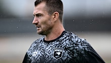  Kieran Foran trains with the Kiwis ahead of Sunday's match.