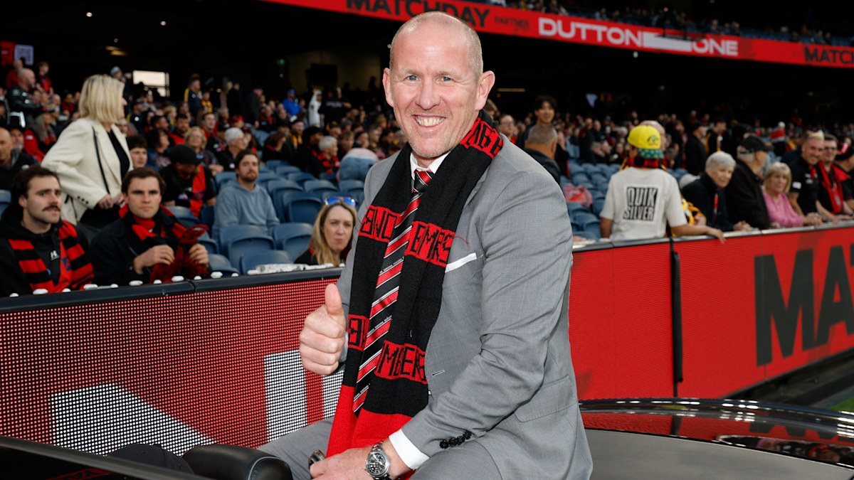 Eddie McGuire roept op tot een fulltime rol in de rechtbank, James Hird verdedigt Jason Johnson