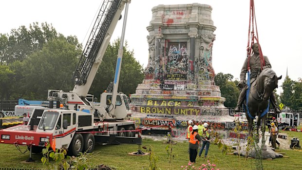 The statue of Confederate General Robert E. Lee was a target of Black Lives Matter protests. 