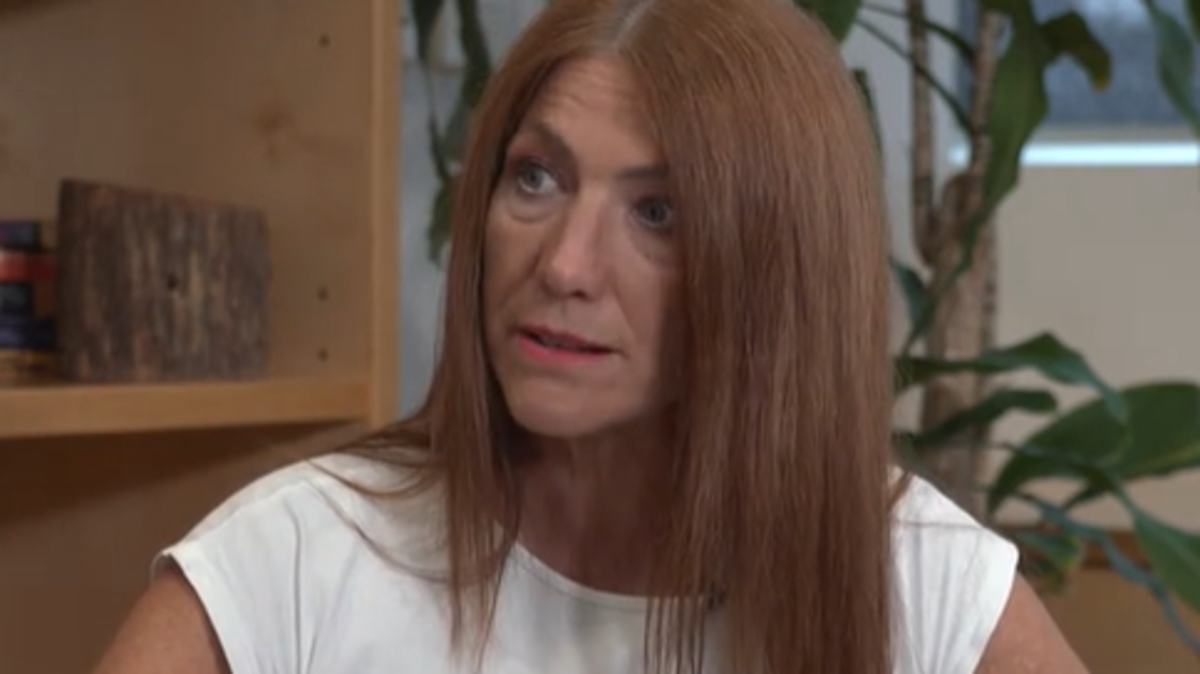 Robin Bailey reveals her affair before husband Tony Smart's suicide ...
