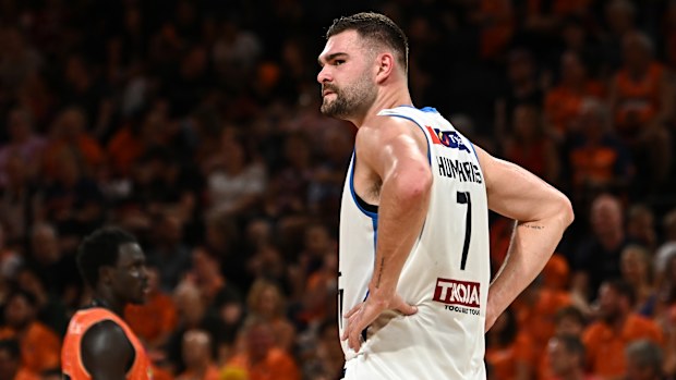 CAIRNS, AUSTRALIA - NOVEMBER 04: Isaac Humphries during the round six NBL match between Cairns Taipans and Melbourne United at Cairns Convention Centre, on November 4, 2022, in Cairns, Australia. (Photo by Emily Barker/Getty Images)