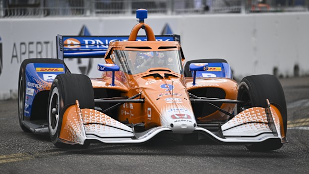 Scott Dixon drives in St Petersburg.