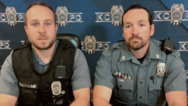 police officer bond with baby he revived kansas city US