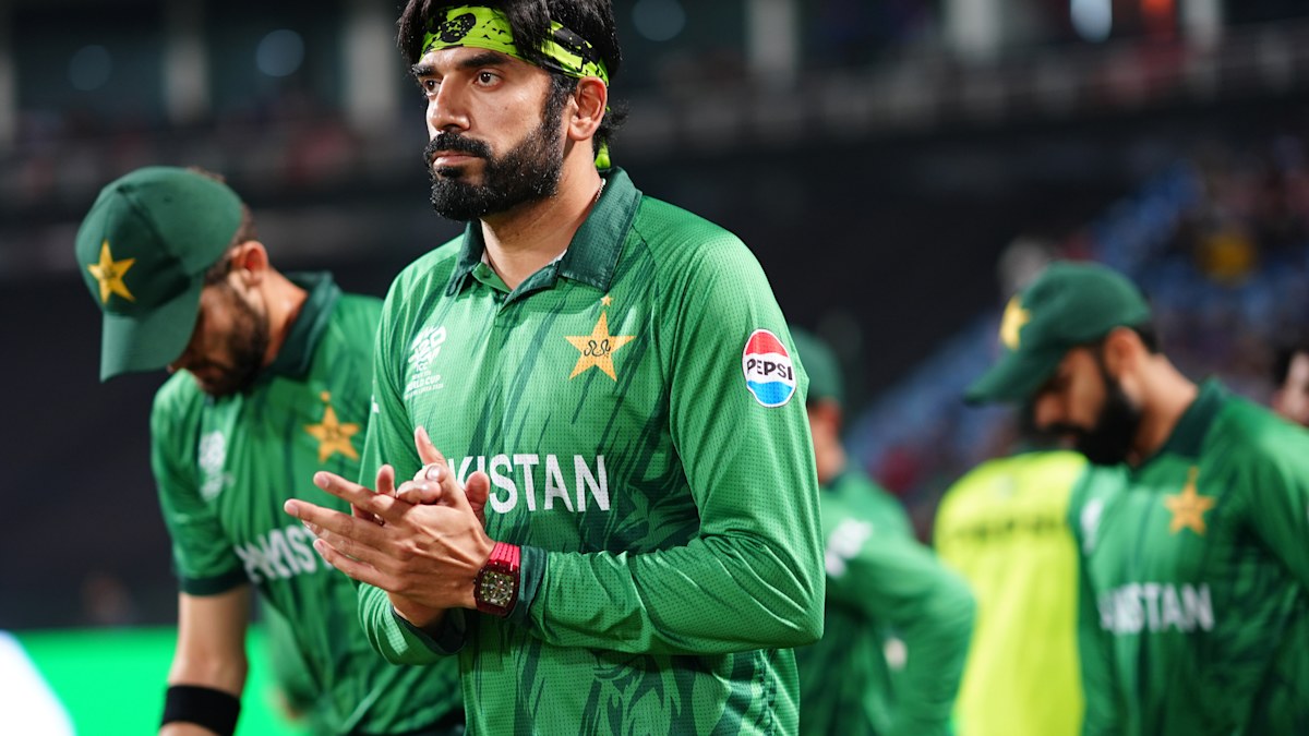 Pakistan heeft alle spelers een boete opgelegd van meer dan $ 25.000 voor het verlaten van het super acht-team van de T20 World Cup