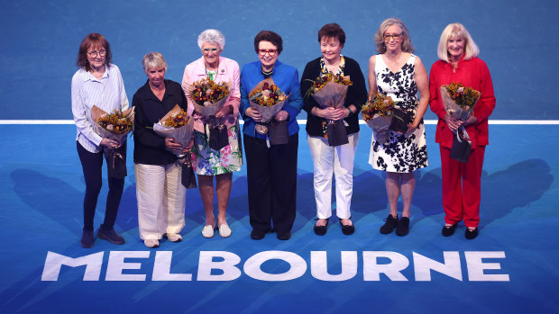 (L-R) Peaches Bartkowicz, Rosie Casals, Judy Dalton, Billie Jean King, Kerry Melville Reid, Kristy Pigeon, Valerie Ziegenfuss - members of the Original Nine - pose ahead of the women's semi finals at the 2023 Australian Open at Melbourne Park on January 26, 2023 in Melbourne, Australia. (Photo by Graham Denholm/Getty Images)