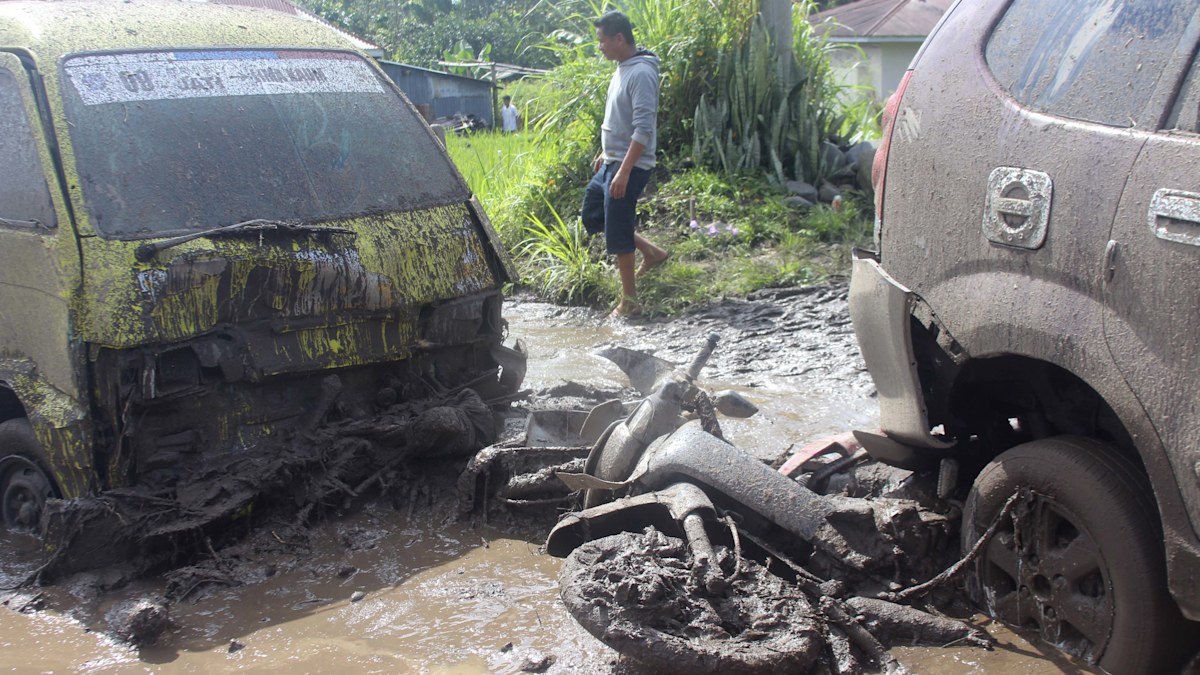 INdonesia: Flash floods and lava kill at least 15 in Indonesia | Nine ...