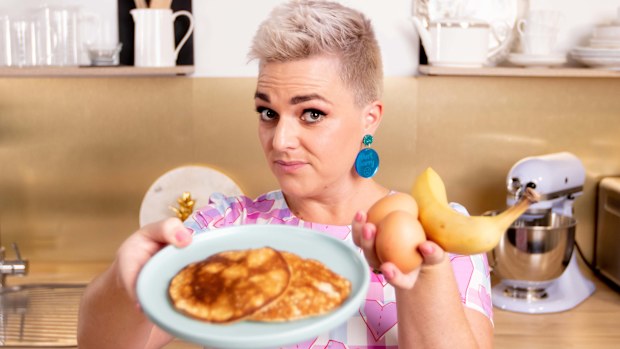 Jane de Graaff cooks up the two-ingredient banana pancake trick