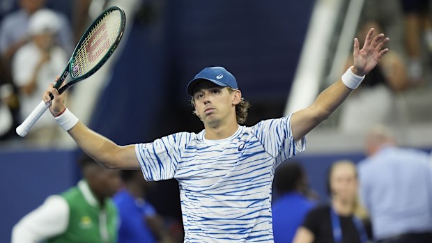 Alex de Minaur, of Australia, eacts after defeating Jordan Thompson, of Australia, during a fourth round match of the U.S. Open tennis championships, Monday, Sept. 2, 2024, in New York. (AP Photo/Eduardo Munoz Alvarez)