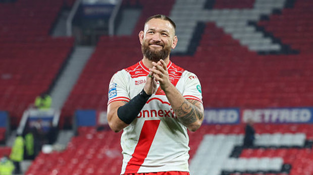 Jared Waerea-Hargreaves, final zaferinin tadını çıkarıyor.
