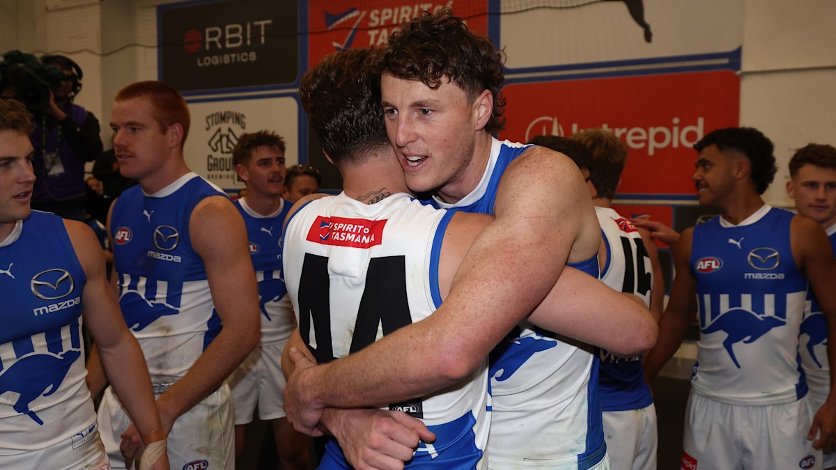 A North Melbourne új kapitánya, Nick Larkey kinevezés alapján; Átveszi Jay Simpkint