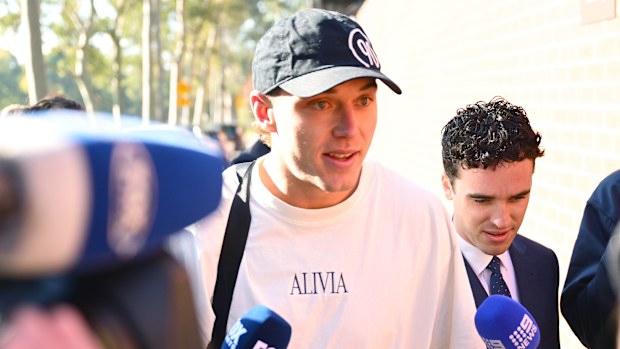 Patrick Cripps of the Blues arrives at Ikon Park after coach Michael Voss quit.