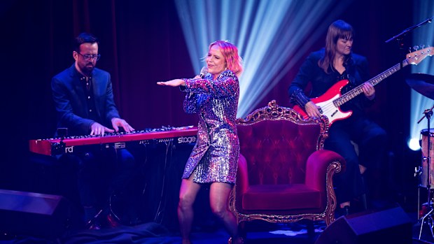 EMBARGO 25/8/2025 April 7 The Block 2025 Comedy Roast challenge. Her Majesty's Theatre Ballarat Shaynna Blaze 