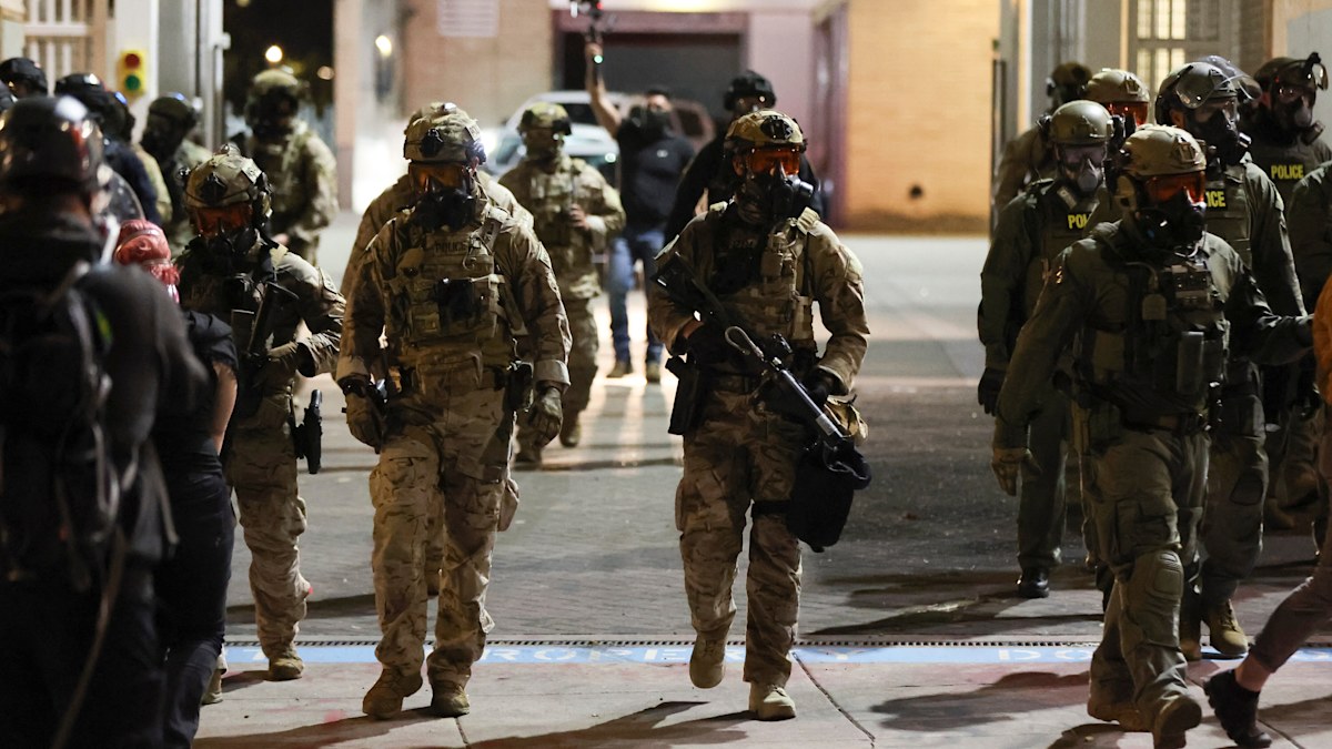'Un-American': Governor slams Trump's National Guard deployment | Nine ...