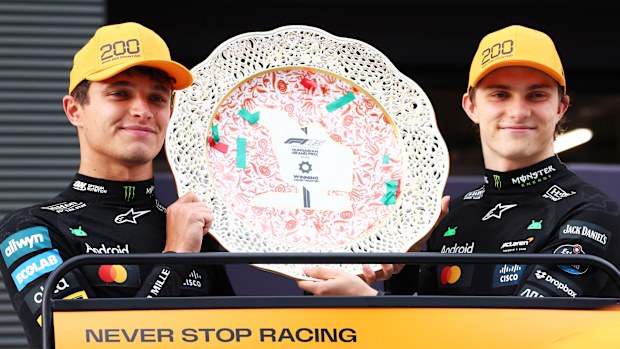 Race winner Lando Norris and second placed Oscar Piastri.