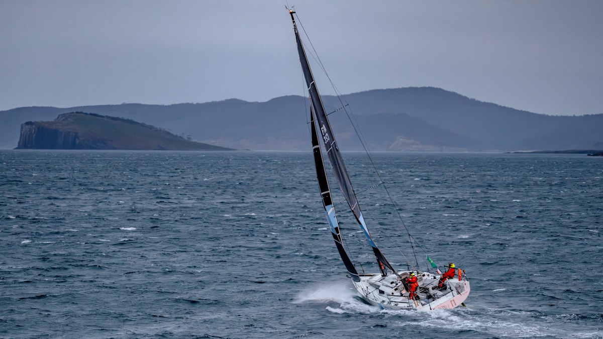 History as Sydney Hobart winner sensationally changed