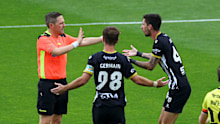 Valère Germain and Marin Jakoli of Macarthur FC appeal to referee CK Kawana-Waugh for a direct penalty during the round eight A-League Men match between Wellington Phoenix and Macarthur FC.