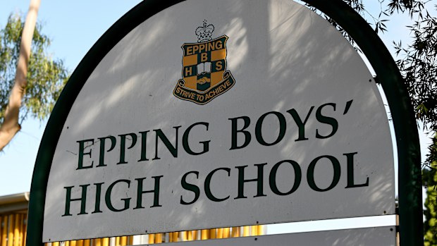 Epping Boy's High School has been forced to shut down today after a year 11 student tested positive to Covid-19. 