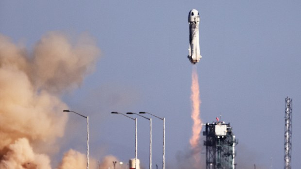 VAN HORN, TEXAS - OCTOBER 13: Blue Origins New Shepard lifts off from the launch pad carrying 90-year-old Star Trek actor William Shatner and three other civilians on October 13, 2021 near Van Horn, Texas. Shatner will become the oldest person to fly into space on the ten minute flight. Shatner, along with civilians Audrey Powers, Chris Boshuizen and Glen de Vries, are riding aboard mission NS-18, the second human spaceflight for the company which is owned by Amazon founder Jeff Bezos. (Photo by