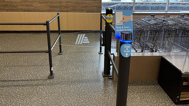 aldi receipt scanner security gate