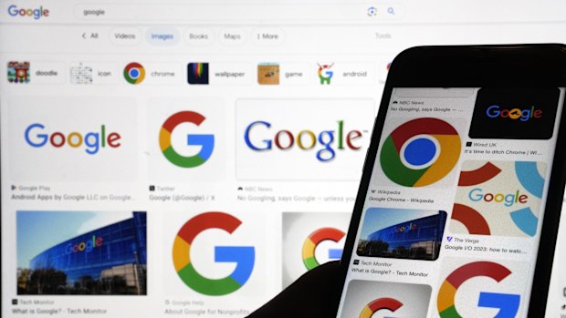 Google logos on a search engine result